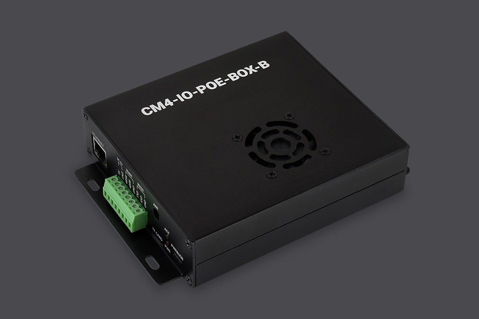 CM4 PoE Board 金属磨砂外壳主图