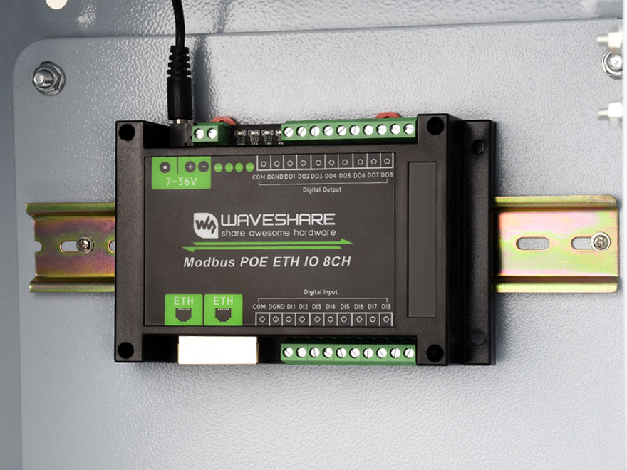 8路以太网数字量输入输出模块接入导轨示意展示