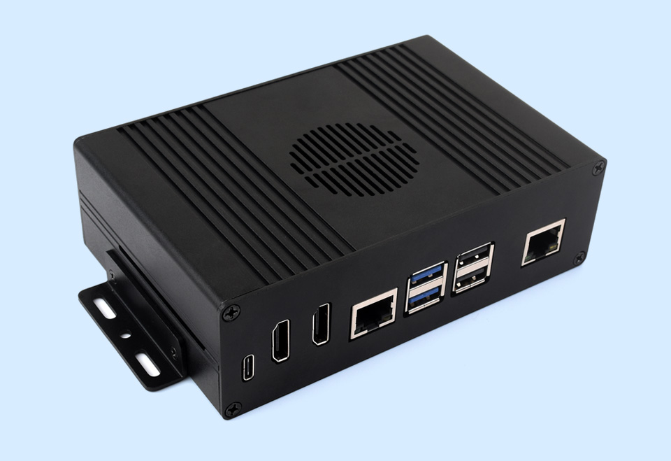 树莓派5多功能一体机，黑色外壳，PCIe 扩展千兆网口版本俯视图