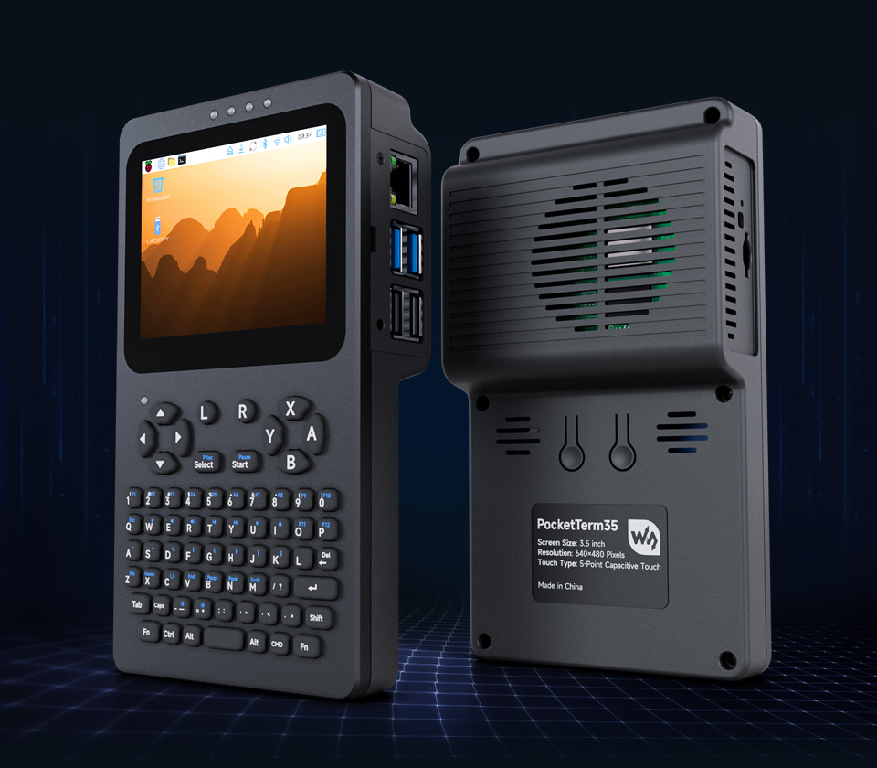 PocketTerm35 手持式 Linux 终端正面与背面展示，适配树莓派4B/5，配备 3.5 英寸触摸屏和多个接口