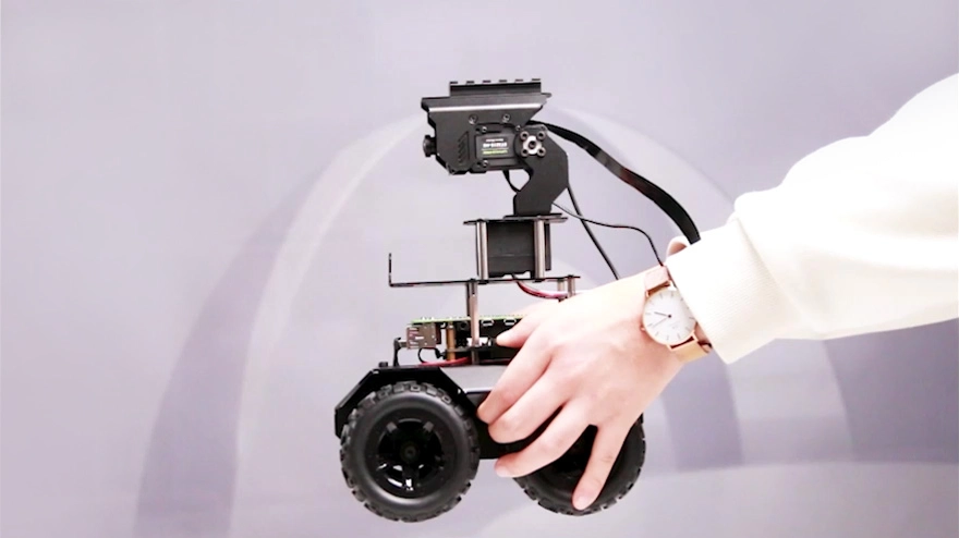 RaspRover AI 机器人云台垂直稳定系统