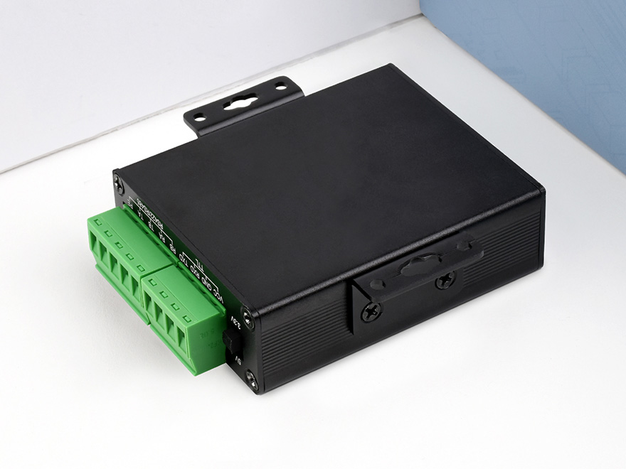 工业级隔离型 USB 转换器应用环境