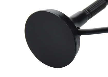 工业级 4 路 USB 集线器多重保护电路