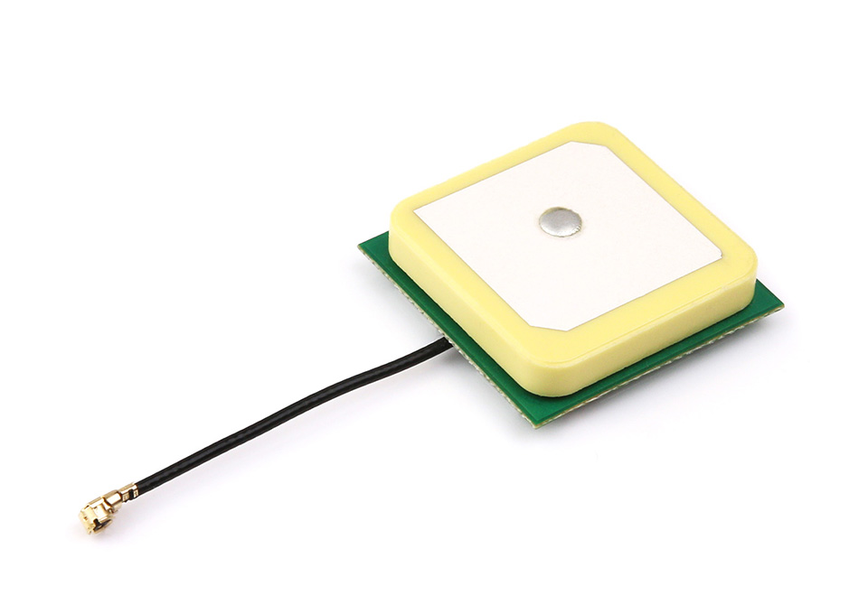 GNSS 有源陶瓷定位天线