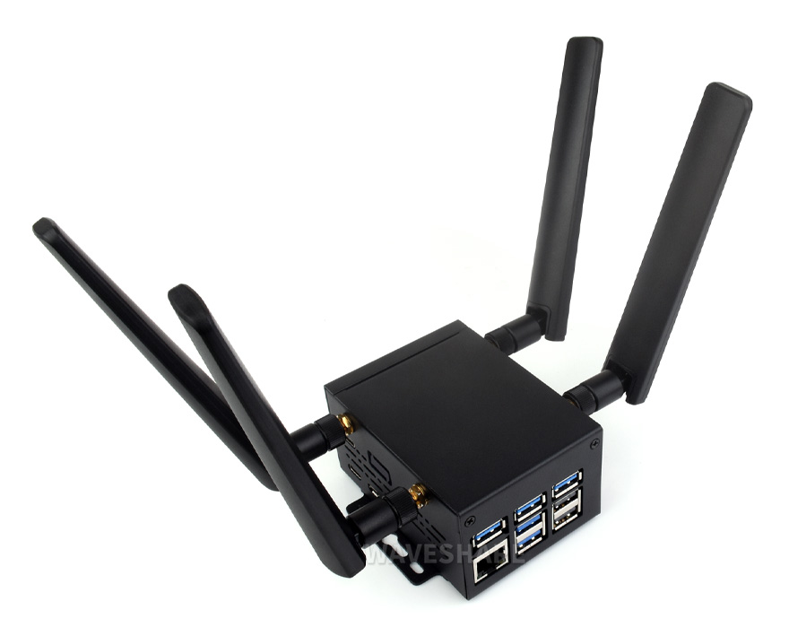 树莓派 5 亚克力透明外壳产品展示