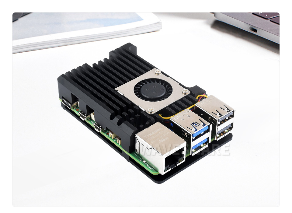 树莓派 5 铝合金散热外壳产品展示
