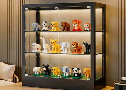 RGB 幻彩 COB 灯带 乐高展柜氛围照明应用