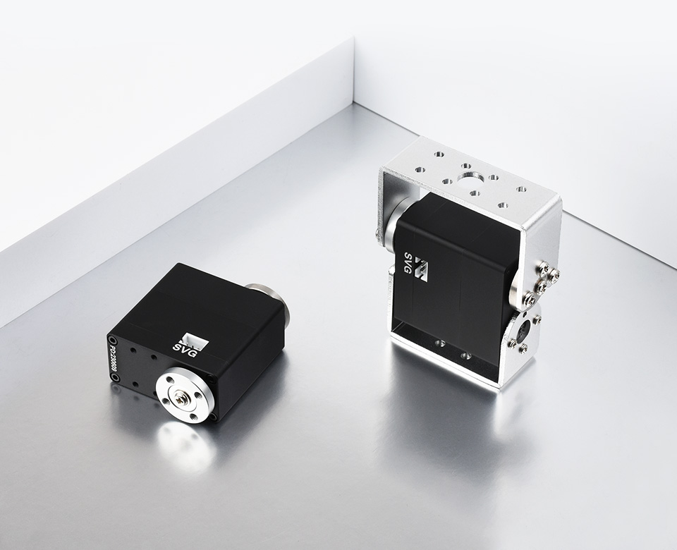 40kg.cm 金属串行总线舵机产品展示