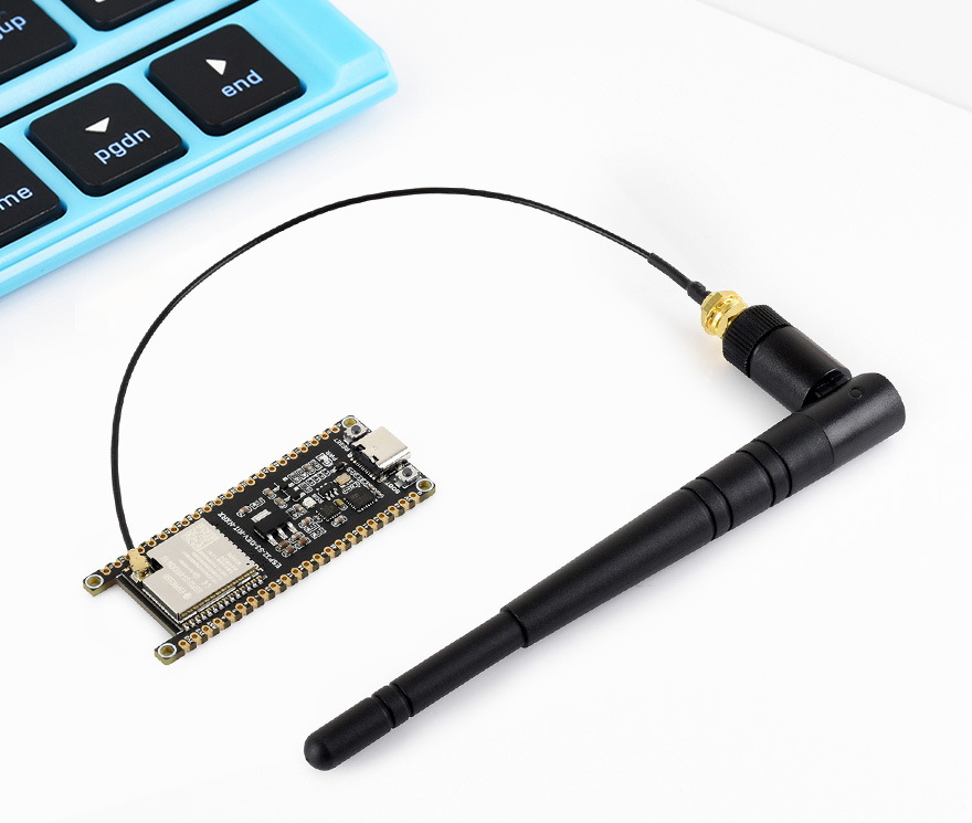 微雪 ESP32-S3 微控制器 Wi-Fi 开发板 外置天线版本产品展示