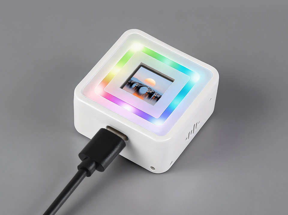 RP2350 0.85寸LCD开发板RGB环绕灯效展示