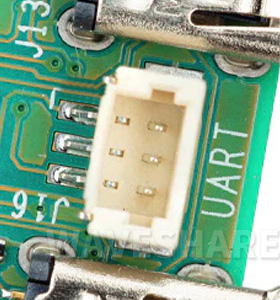 板载专用 UART 接口